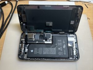 MOMO GSM üzlet és szerviz